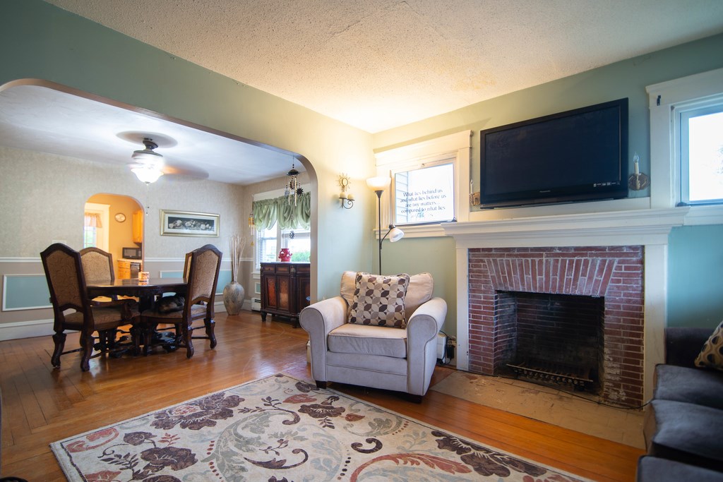 450 Power Road Pawtucket, RI 02860 - Photo 4 of 23 Gallery Image 4