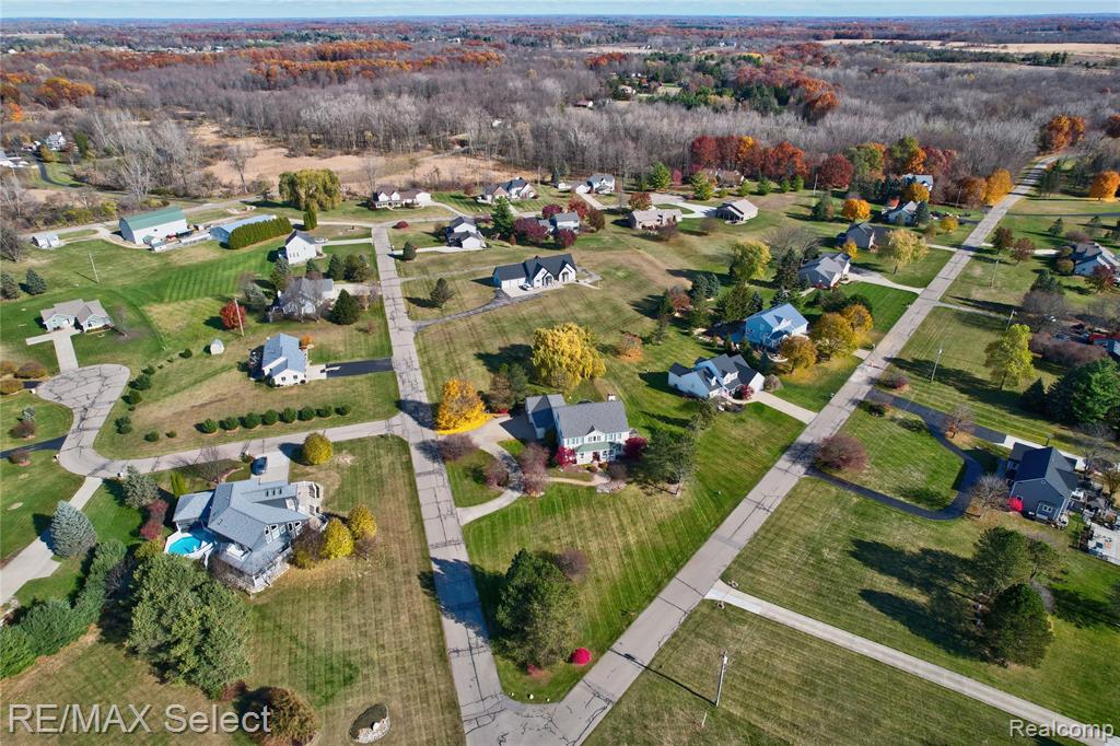 8211 Burleigh Road Grand Blanc, MI 48439 - Photo 54 of 64