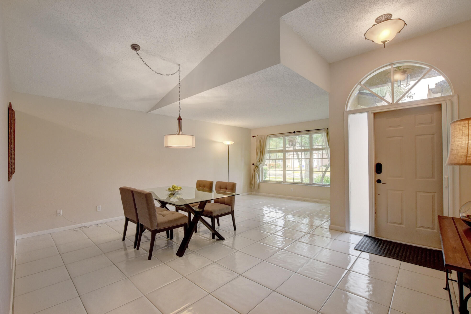 9530 Fox Trot Lane Boca Raton, FL 33496 - Photo 8 of 45 entry1