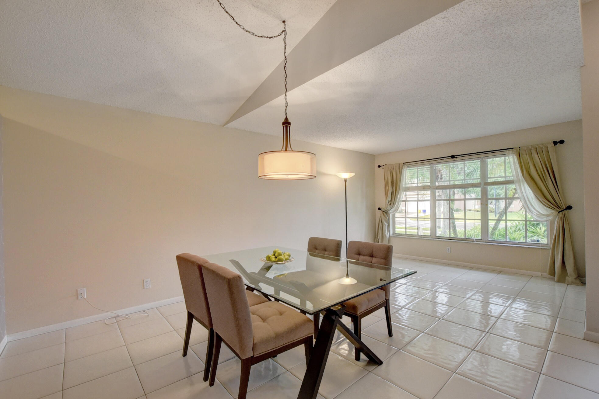 9530 Fox Trot Lane Boca Raton, FL 33496 - Photo 10 of 45 dinning1