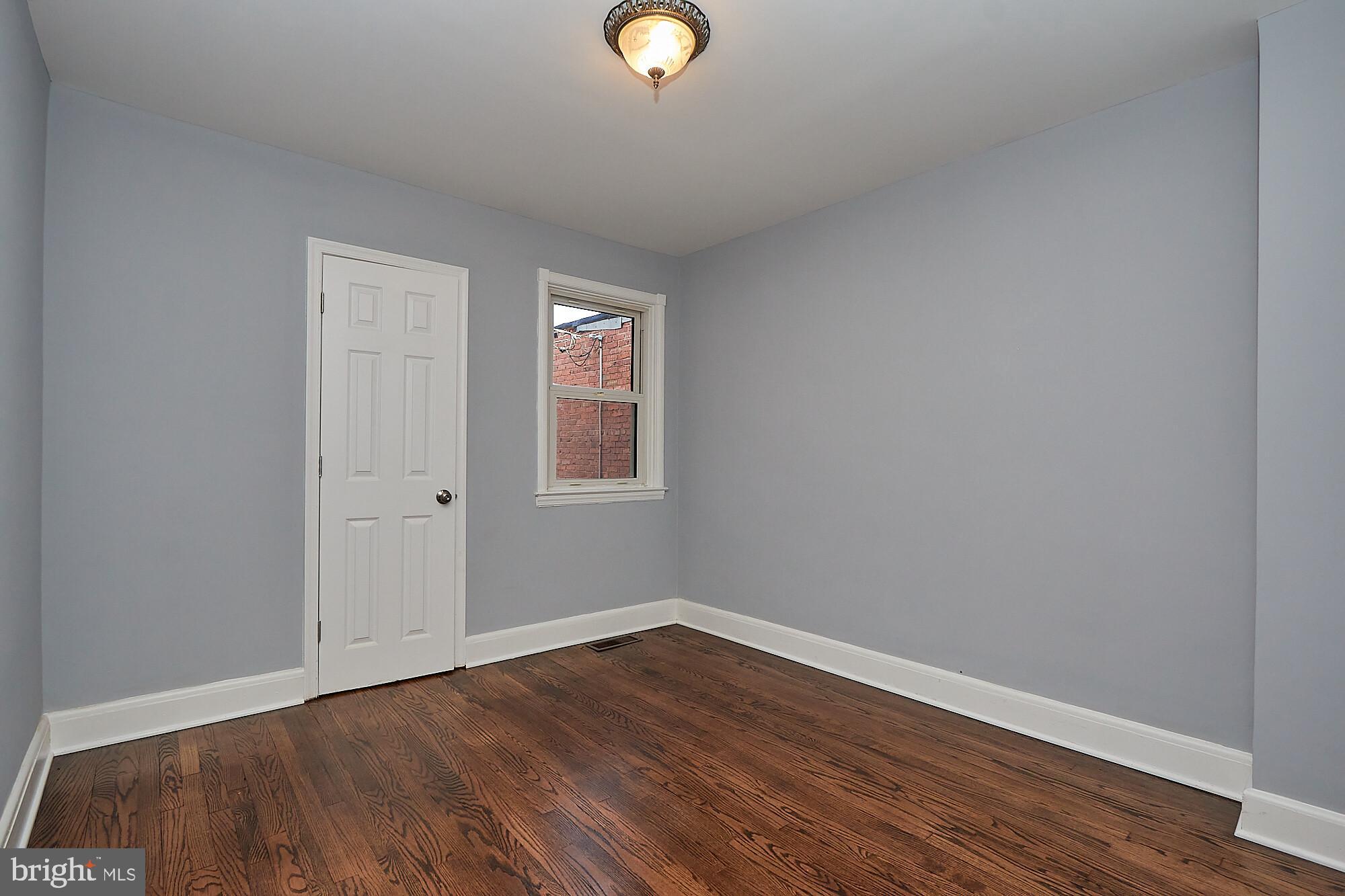 3912 Colborne Road Baltimore, MD 21229 - Photo 12 of 39