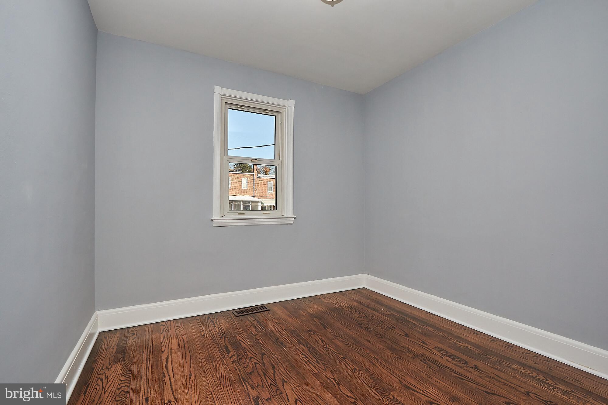 3912 Colborne Road Baltimore, MD 21229 - Photo 14 of 39