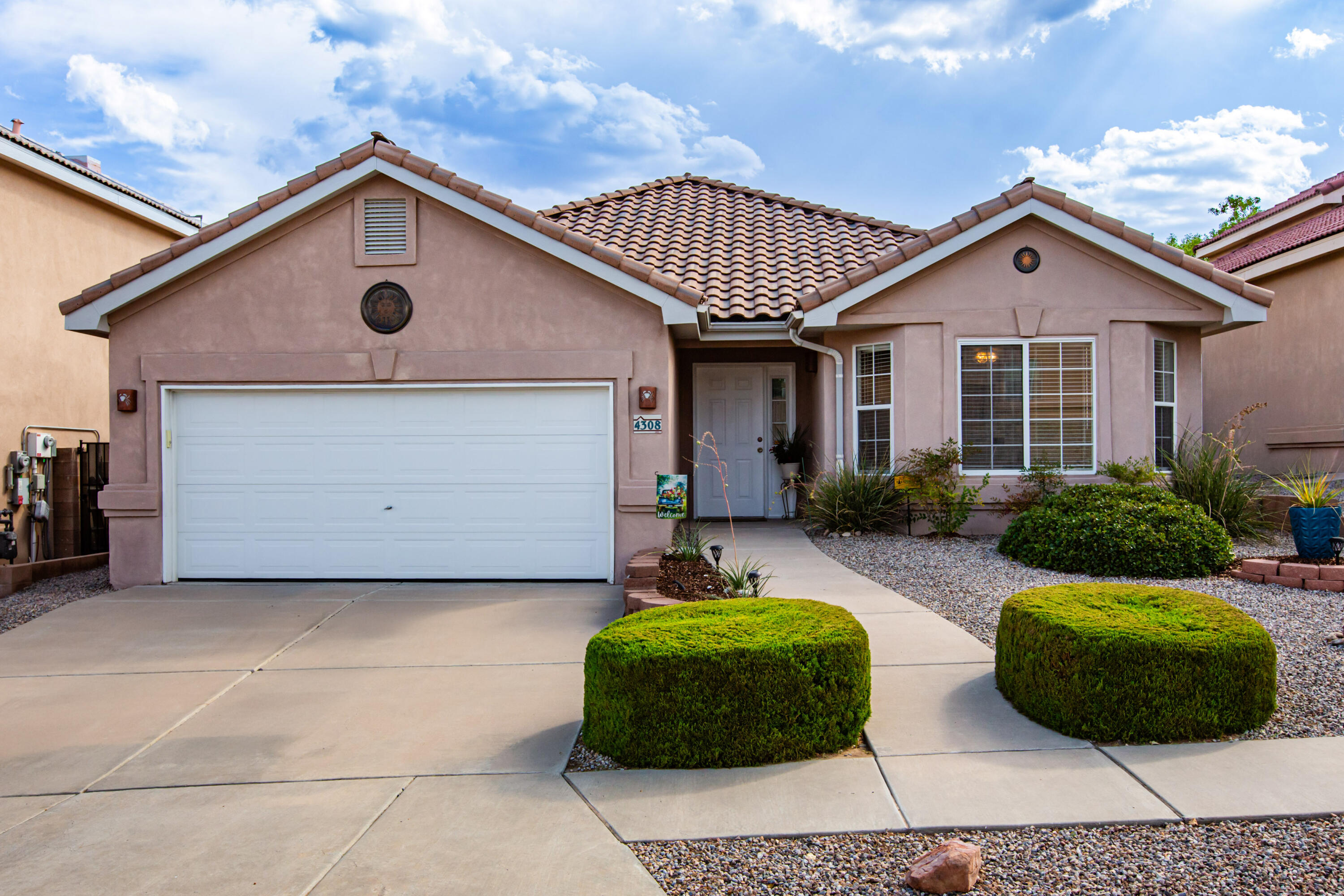 4308 Ridgerunner Road Northwest Albuquerque, NM 87114 - Photo 6 of 33 Gallery Image 6