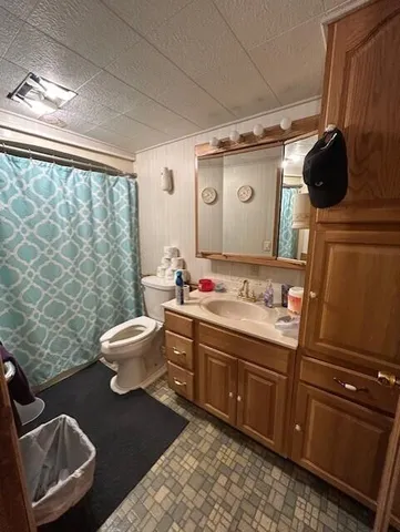 $249,900 | 4176 East River Road, Twin Lake, MI 49457