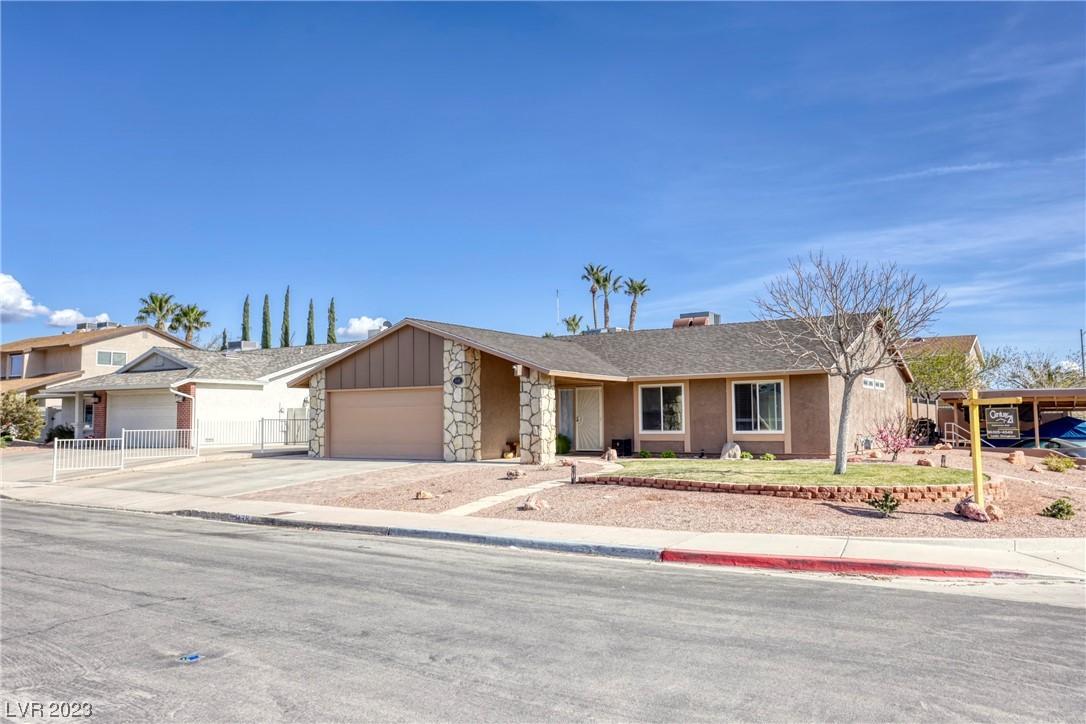 1436 Sorrel Road Boulder City, NV 89005 - Photo 3 of 31 Gallery Image 3