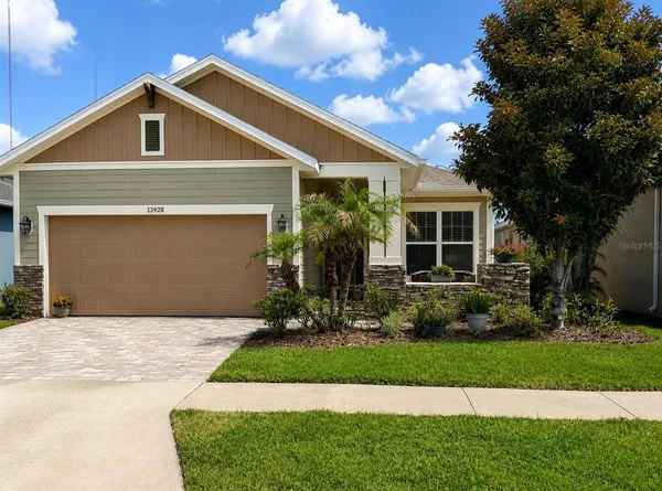 $474,900 | 13928 Swallow Hill Drive, Lithia, FL 33547