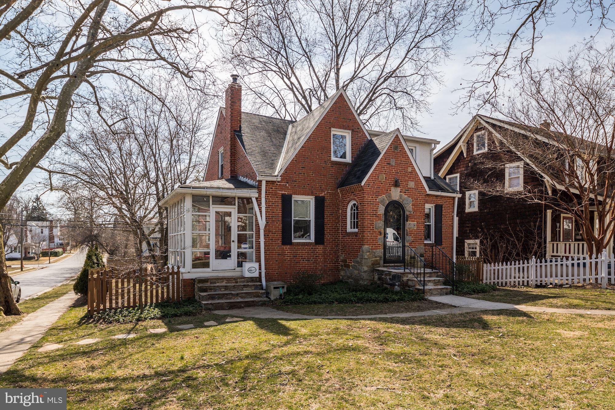 639 Murdock Road Baltimore, MD 21212 - Photo 1 of 41 Anneslie tudor with 4 bedrooms and home office