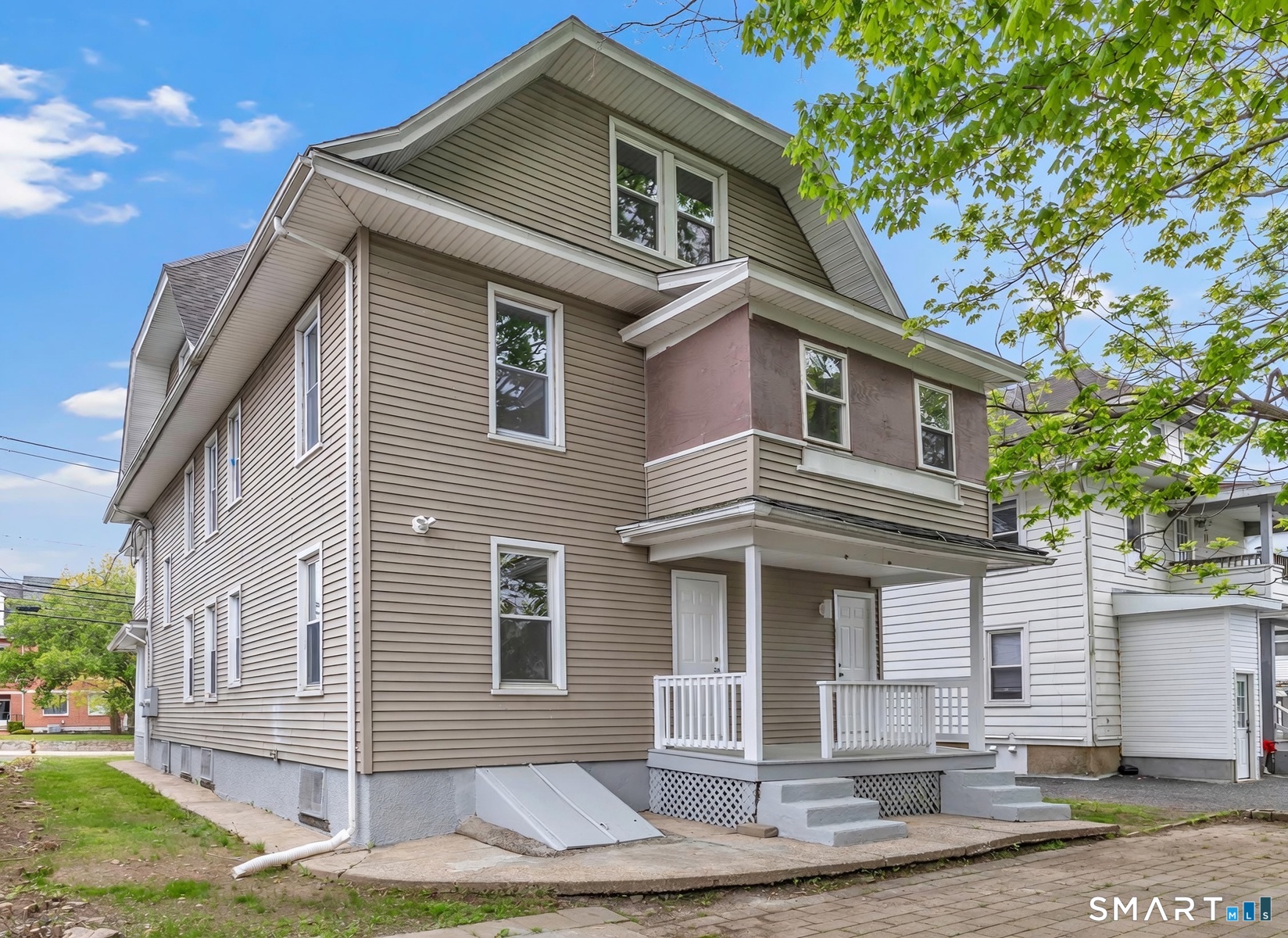 3193 Main Street Bridgeport, CT 06606 - Photo 33 of 39 Rear Exterior