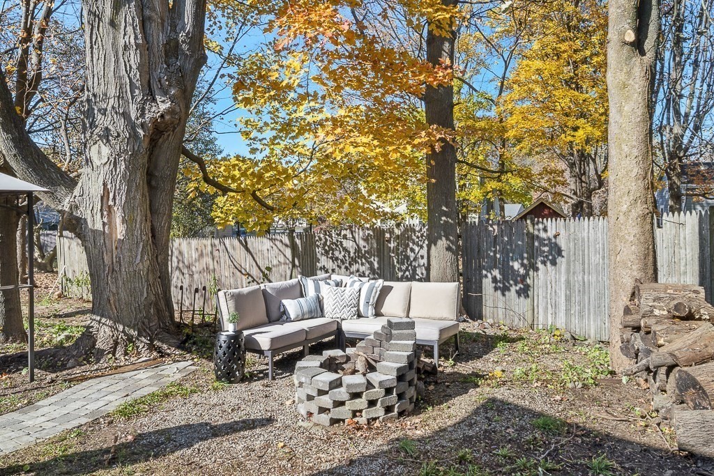 206 West Street Reading, MA 01867 - Photo 20 of 28