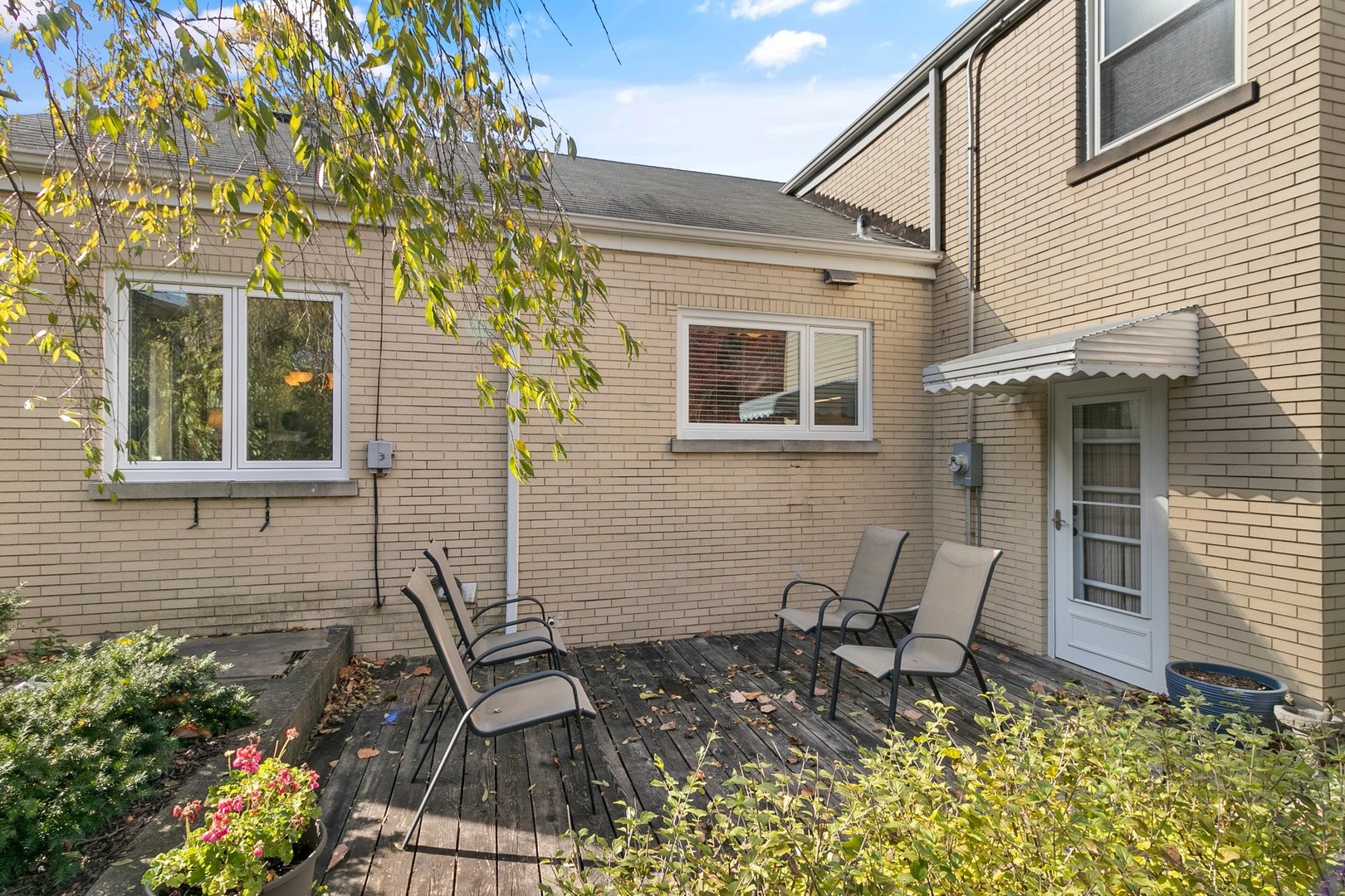 640 Selborne Road Riverside, IL 60546 - Photo 22 of 39