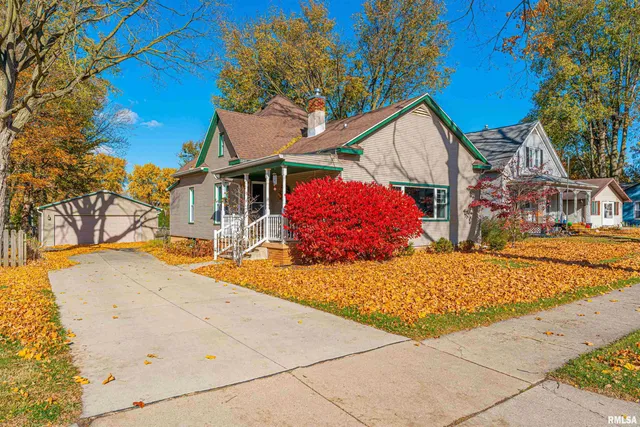 $189,000 | 454 8th Street, Lincoln, IL 62656