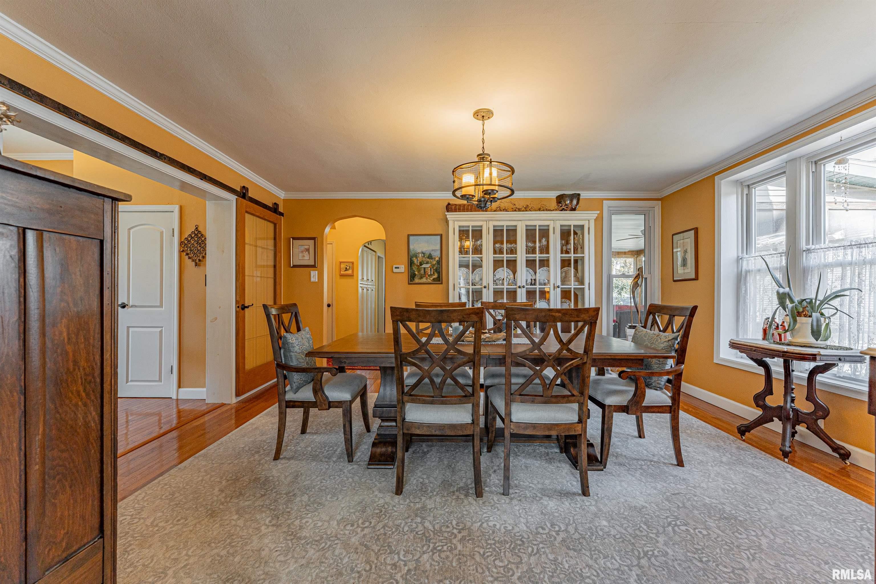 454 8th Street Lincoln, IL 62656 - Photo 11 of 50