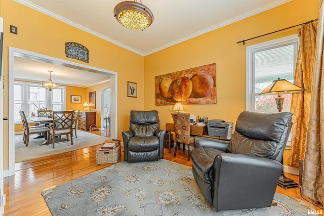 $189,000 | 454 8th Street, Lincoln, IL 62656