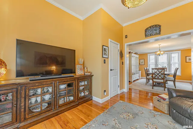 $189,000 | 454 8th Street, Lincoln, IL 62656