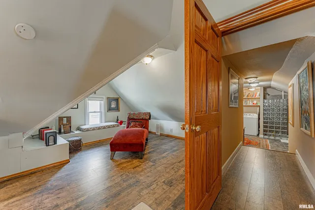 $189,000 | 454 8th Street, Lincoln, IL 62656