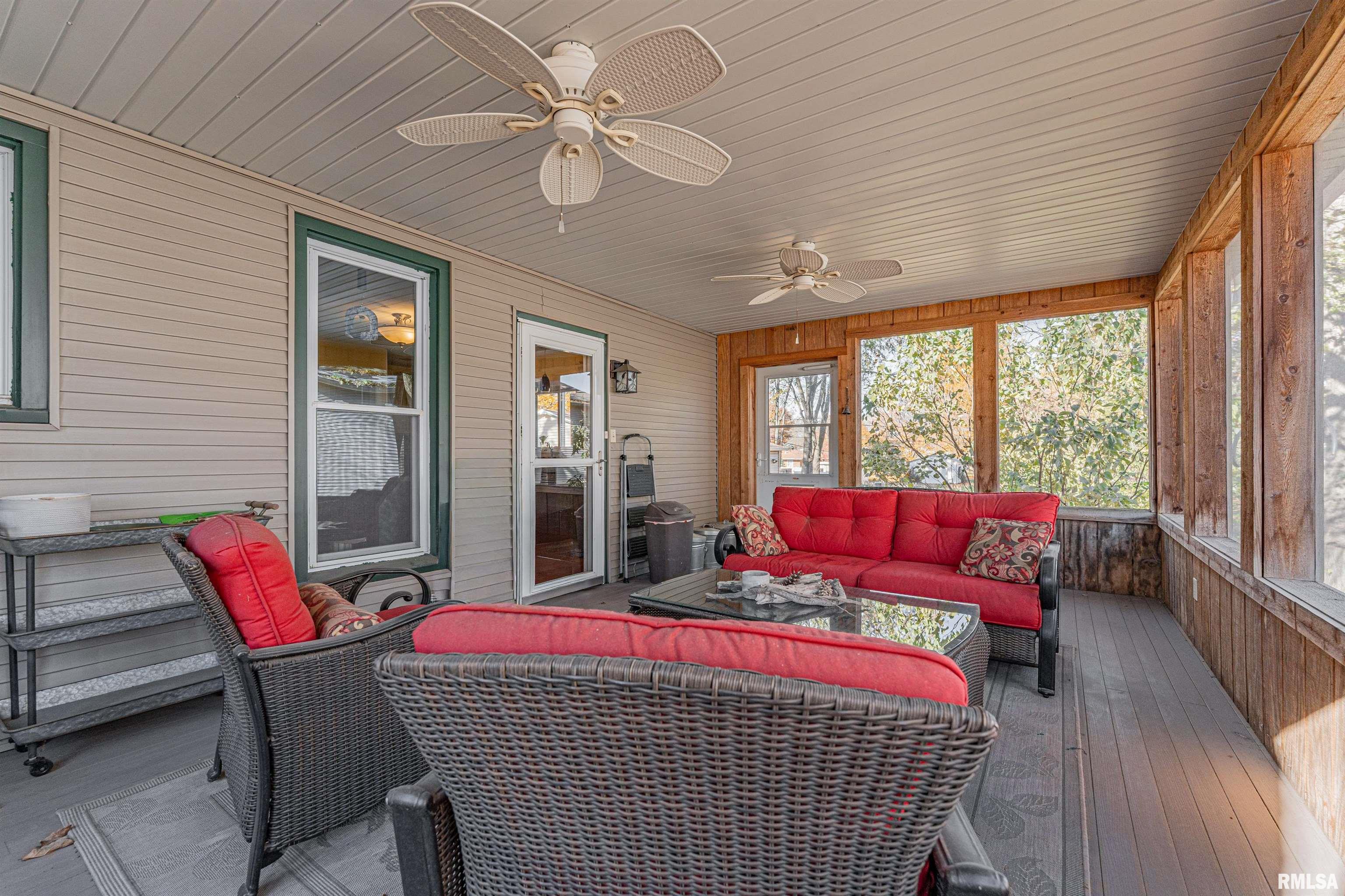 454 8th Street Lincoln, IL 62656 - Photo 35 of 50