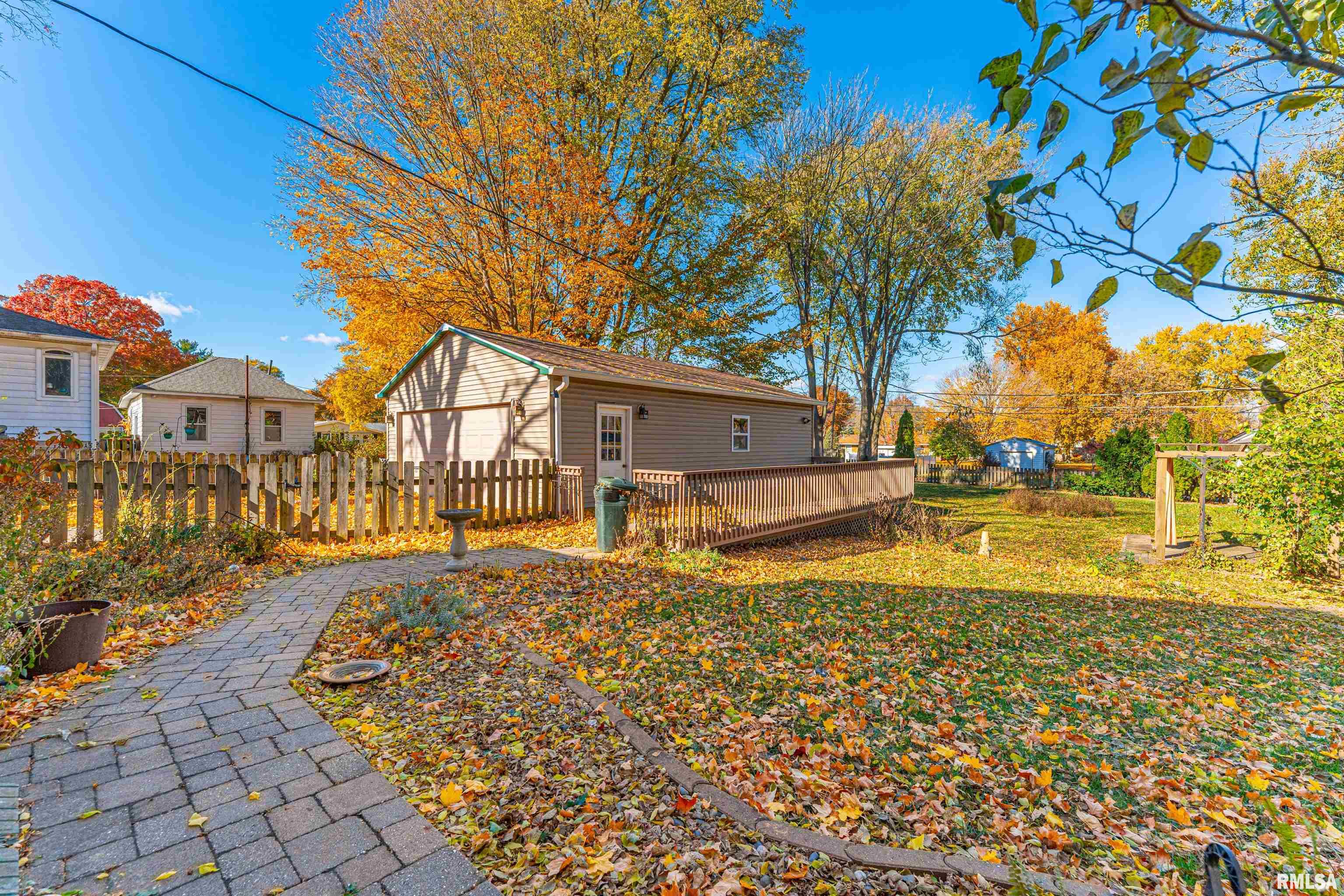 454 8th Street Lincoln, IL 62656 - Photo 36 of 50