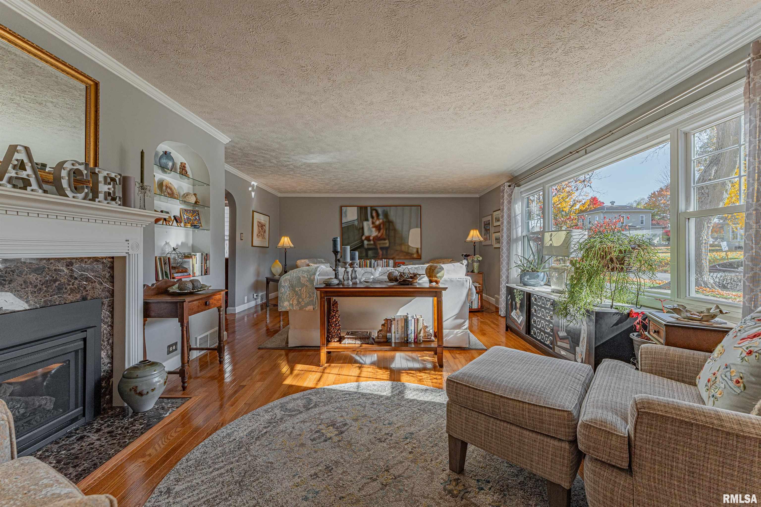 454 8th Street Lincoln, IL 62656 - Photo 6 of 50