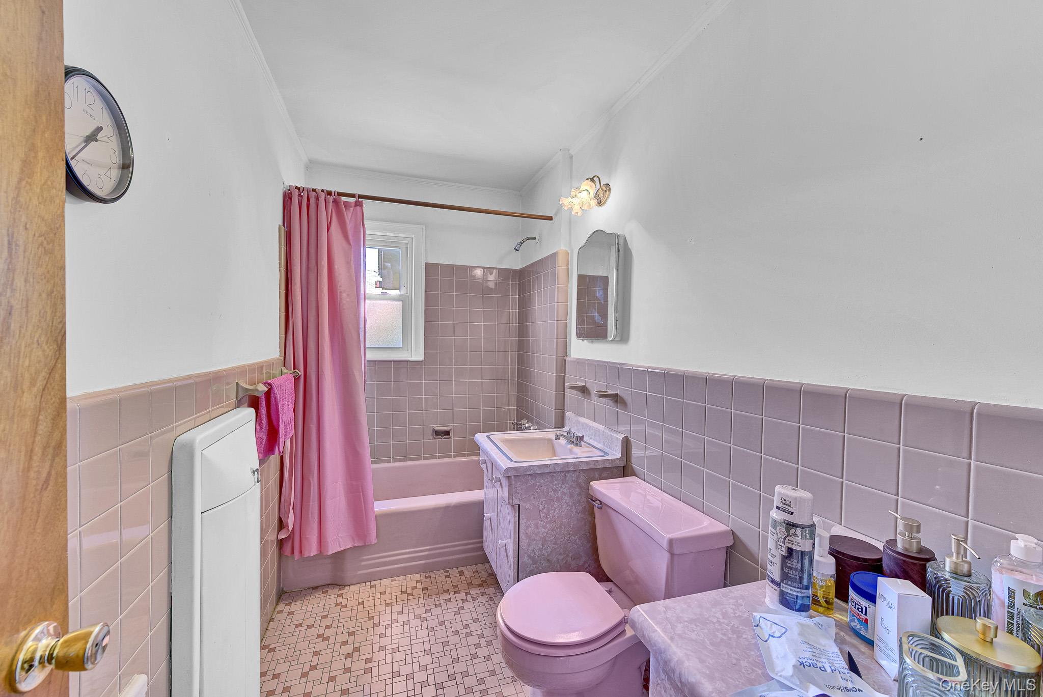 51 Virginia Street Valley Stream, NY 11580 - Photo 9 of 29
