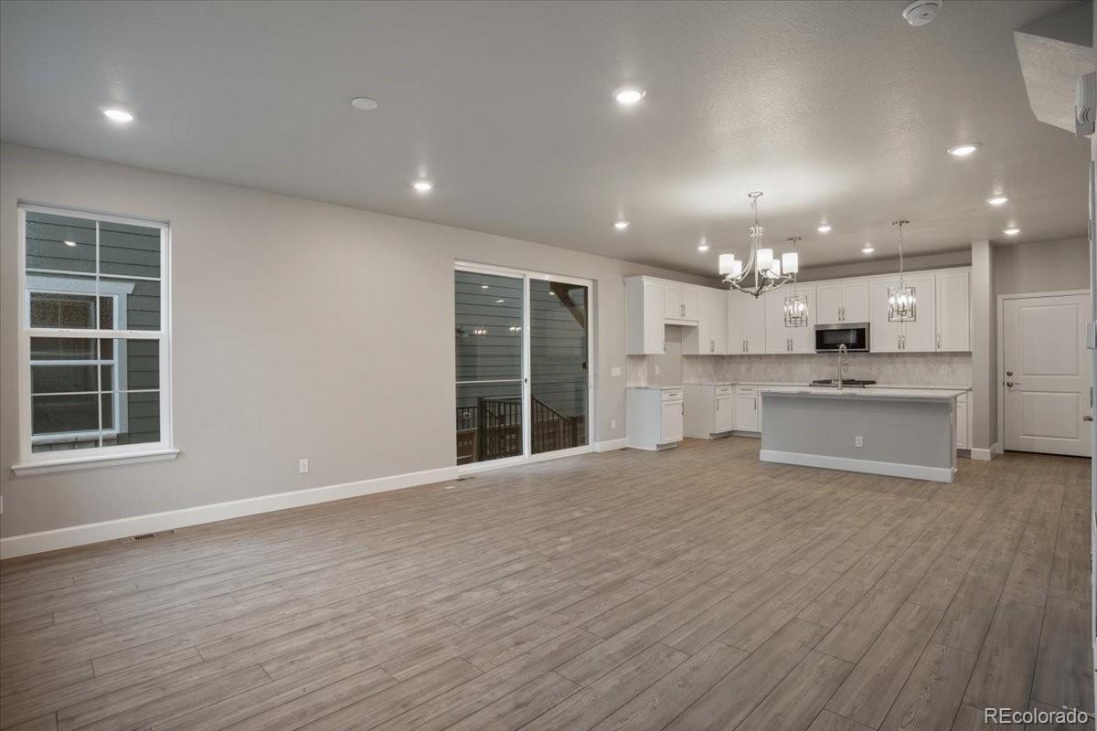 8346 Mount Ouray Road Littleton, CO 80125 - Photo 8 of 38 Gallery Image 8