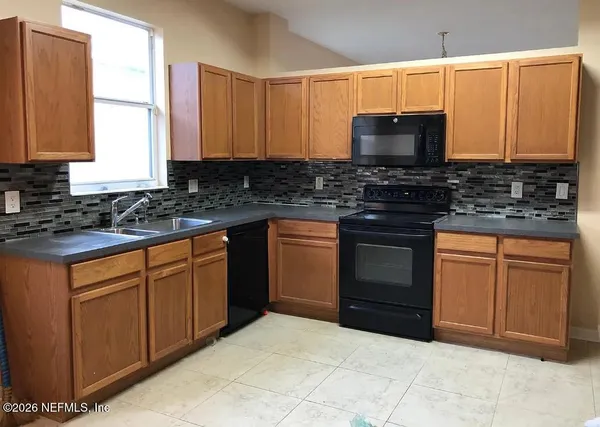 $2,600 | 1109 Cathcart Circle, Sanford, FL 32771