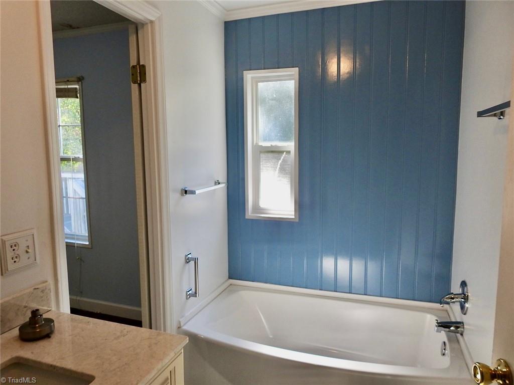 150 Boxer Lane Elkin, NC 28621 - Photo 9 of 24 Gallery Image 9
