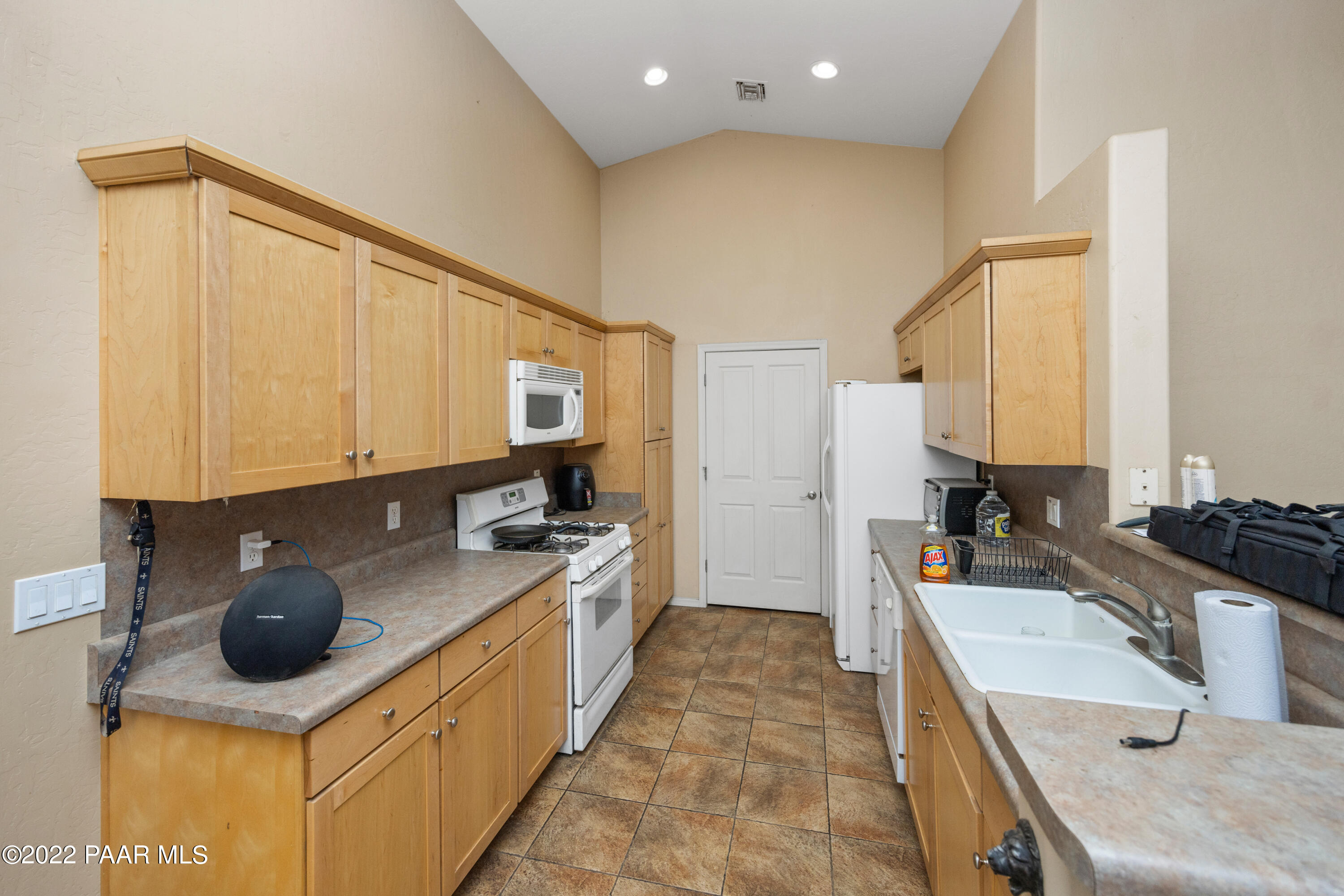 8317 East Yavapai Road Prescott Valley, AZ 86314 - Photo 16 of 26 021_Unit A