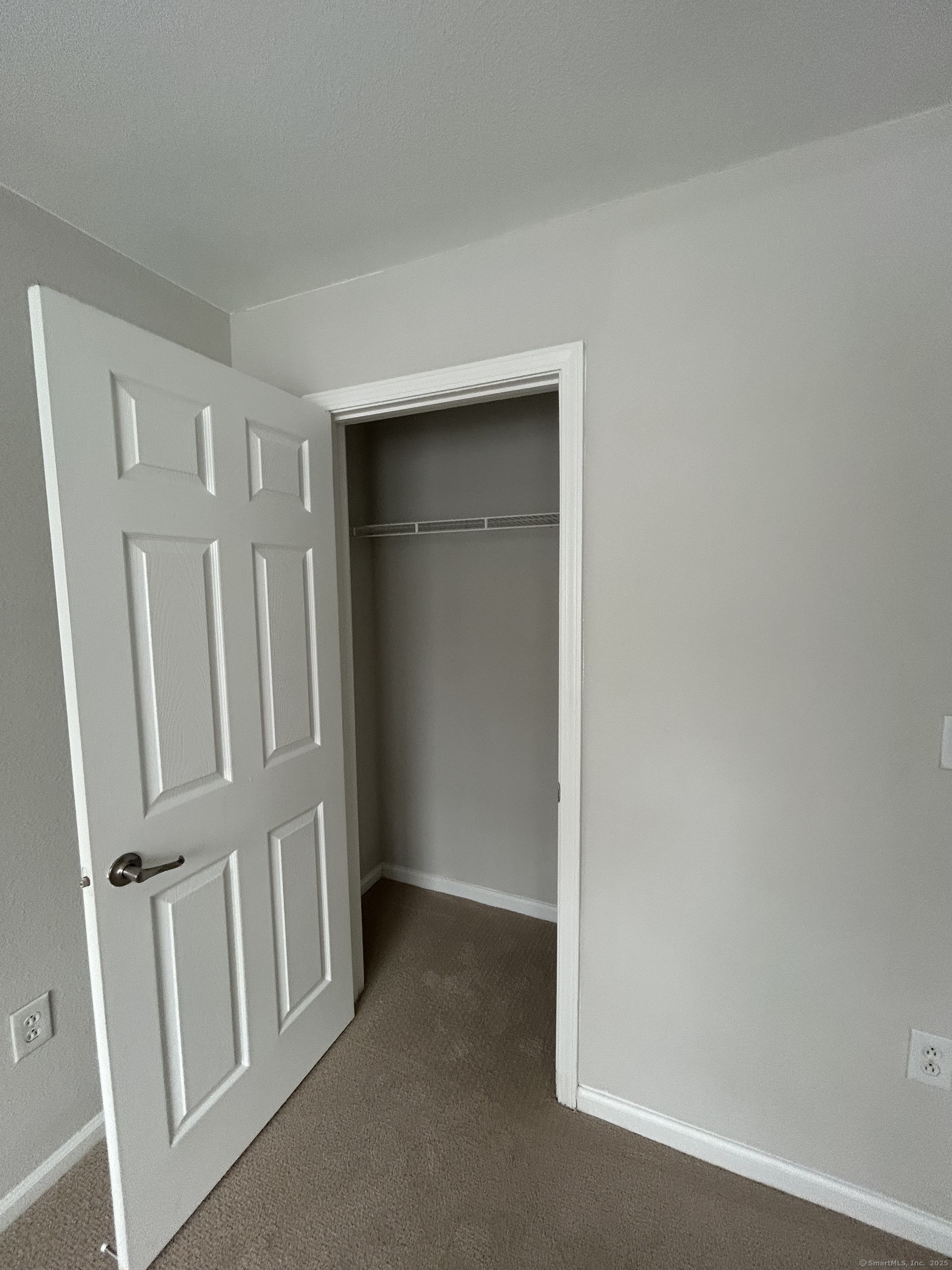 138 Hollow Tree Ridge Road, Unit 1802 Darien, CT 06820 - Photo 4 of 30