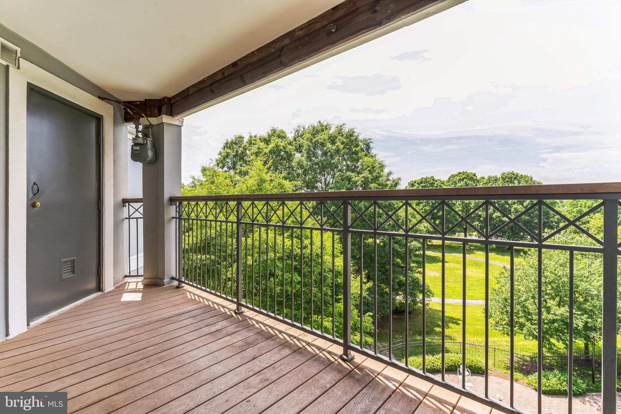 5565 Seminary Road, Unit 409 Falls Church, VA 22041 - Photo 21 of 26