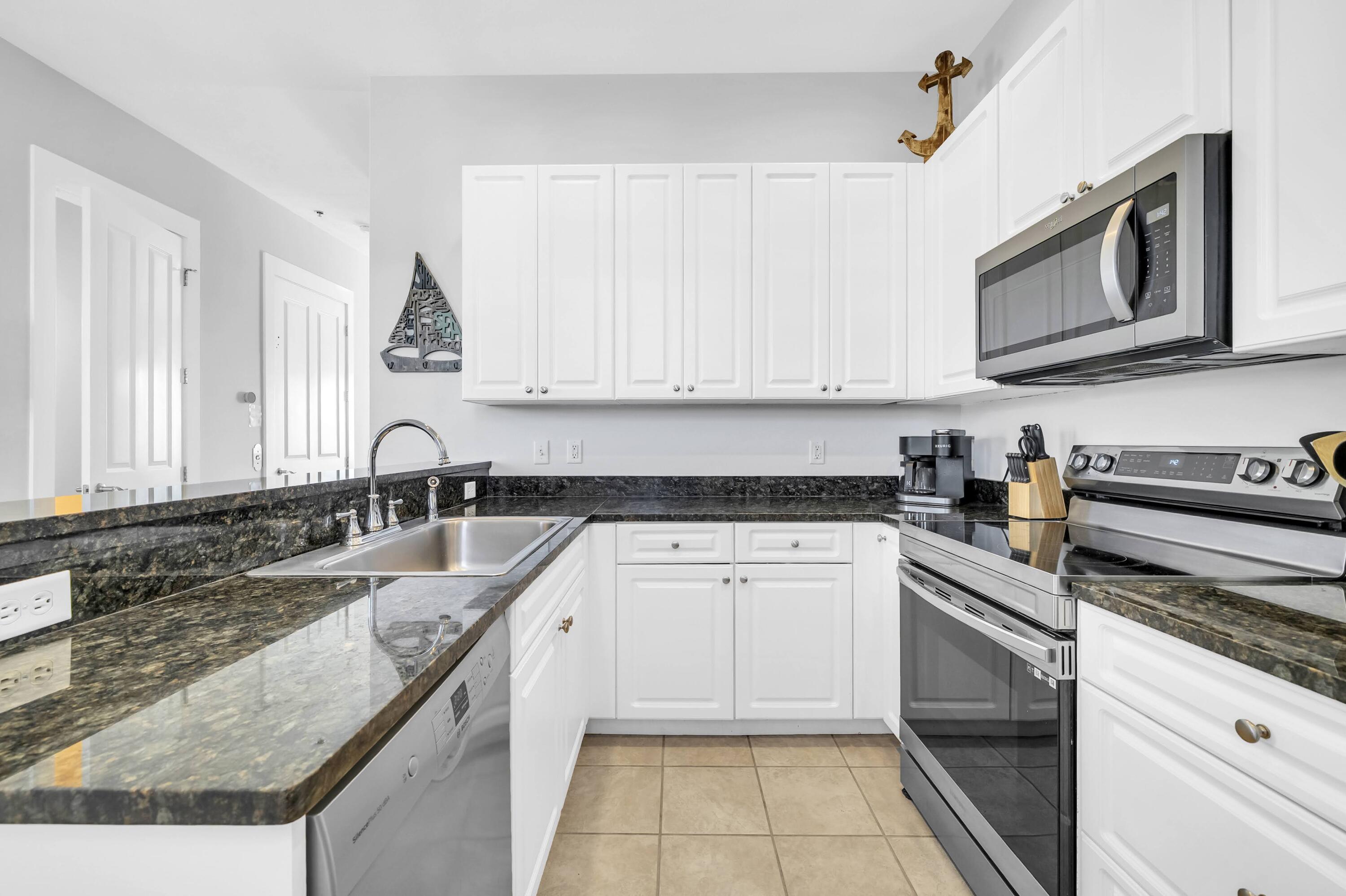 22438 Front Beach Road Panama City Beach, FL 32413 - Photo 12 of 59 Casa Del Mar