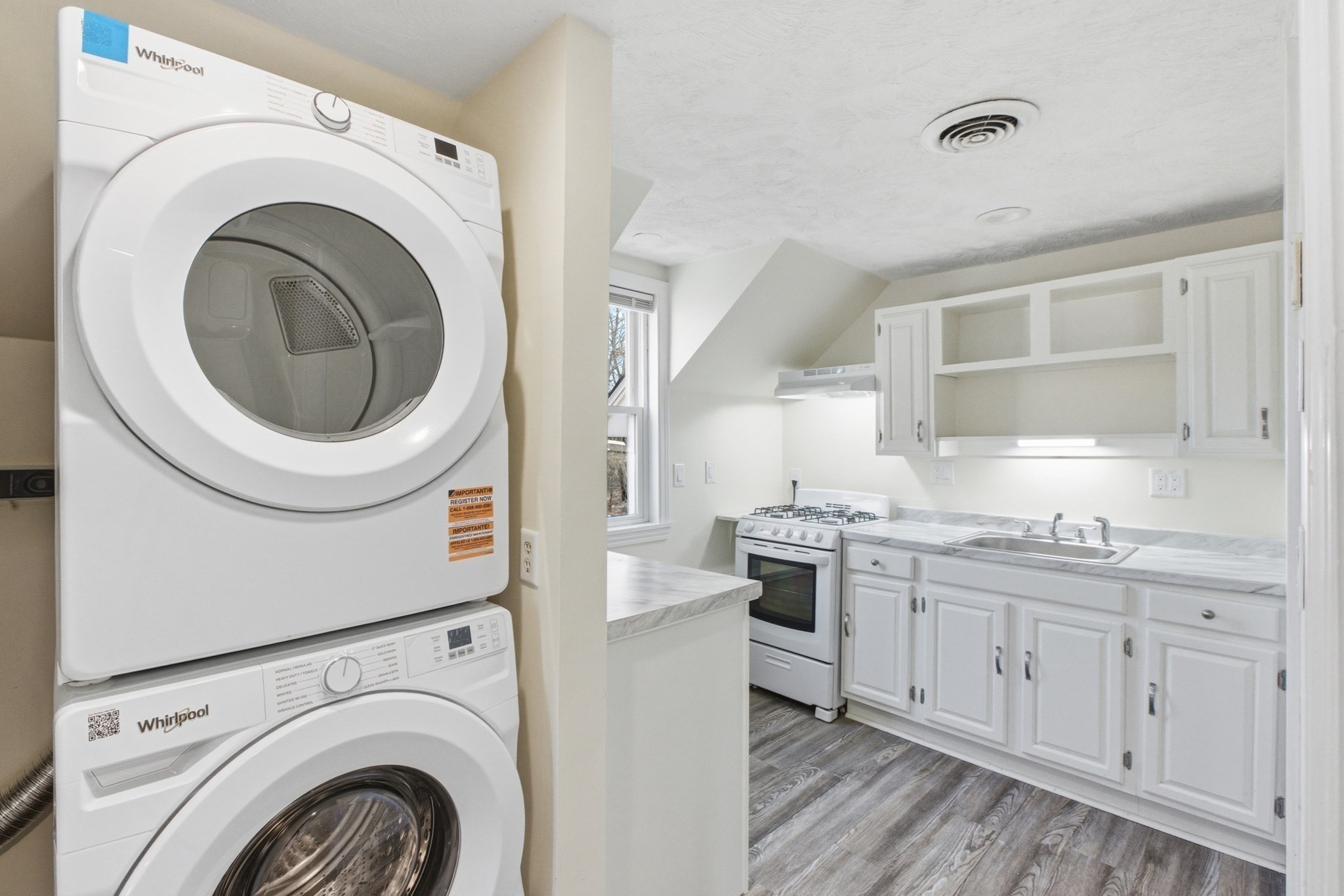 294 Great Road, Unit REAR Littleton, MA 01460 - Photo 5 of 20 Gallery Image 5