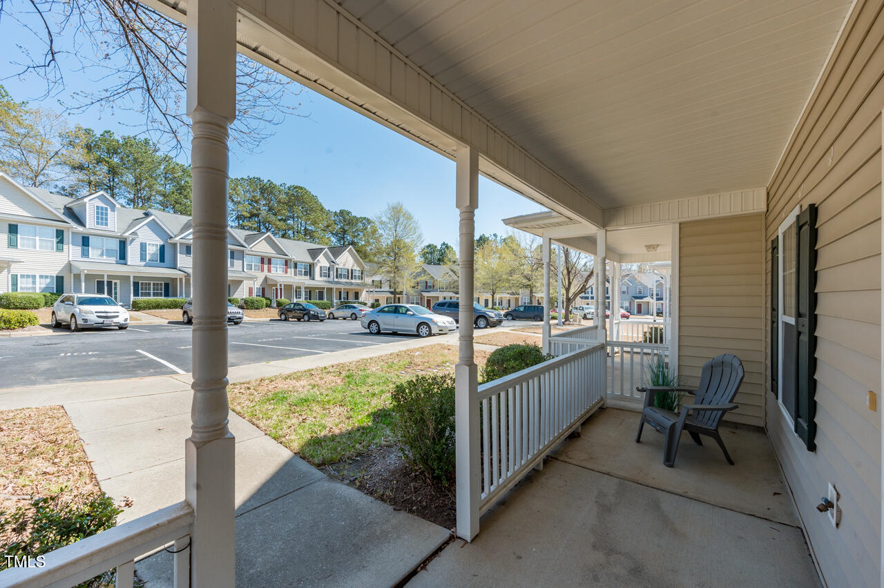 4011 Volkswalk Place Raleigh, NC 27610 - Photo 4 of 34 4011 Volkswalk-29