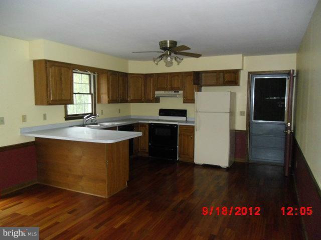48 Arden Road North East, MD 21901 - Photo 3 of 12 Kitchen