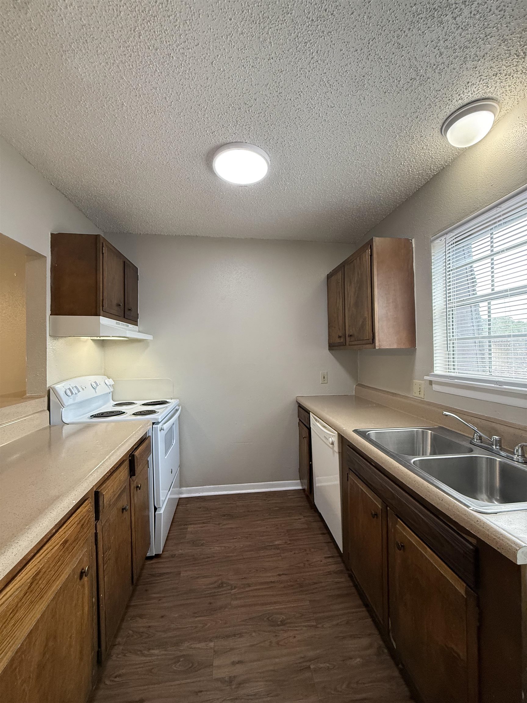 5850 Calder Avenue, Unit 213 Beaumont, TX 77706 - Photo 6 of 11