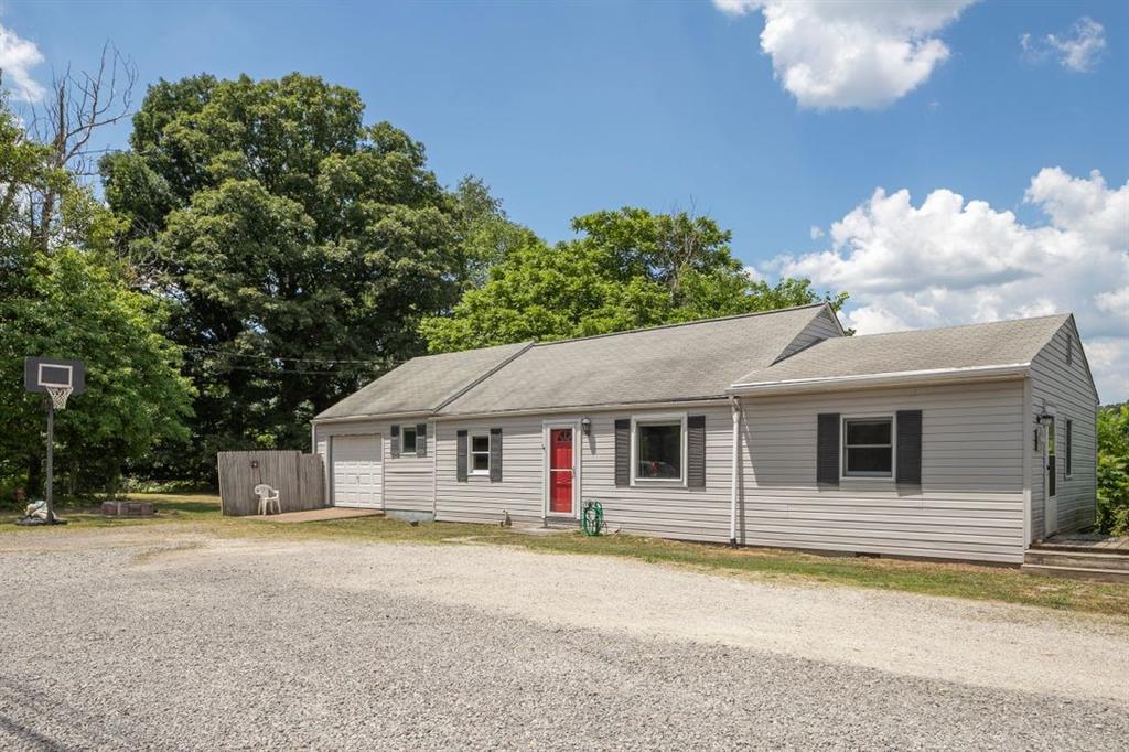 20 Krepps Road Ambridge, PA 15003 - Photo 2 of 22