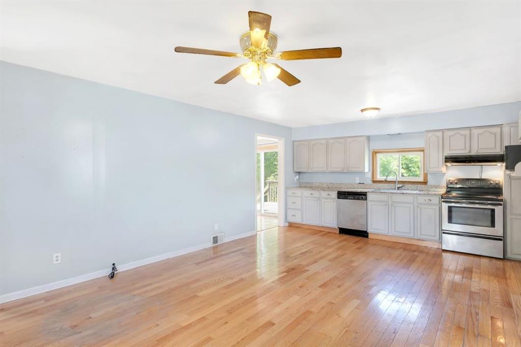20 Krepps Road Ambridge, PA 15003 - Photo 4 of 22