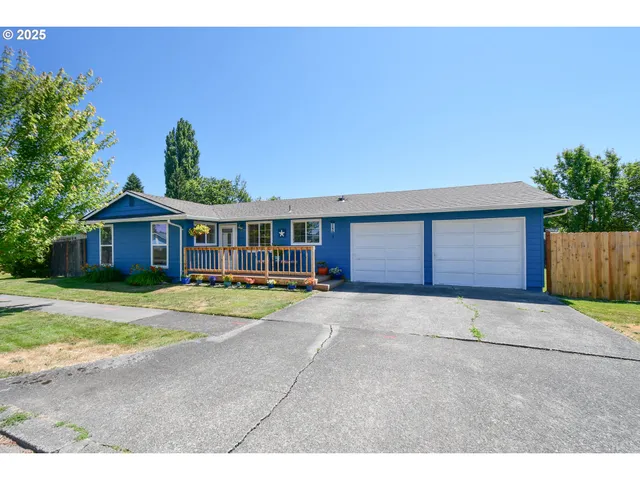 $439,900 | 2102 35th Avenue, Longview, WA 98632