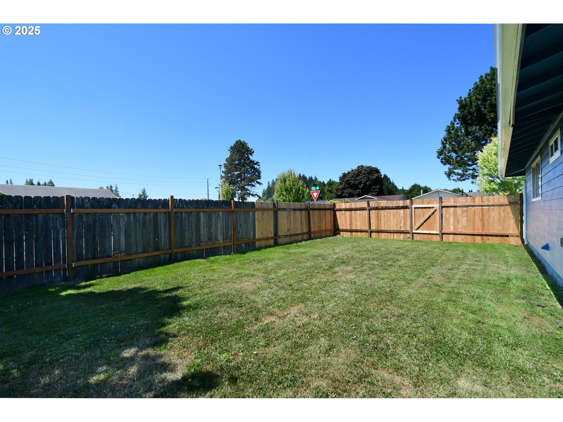 2102 35th Avenue Longview, WA 98632 - Photo 28 of 31