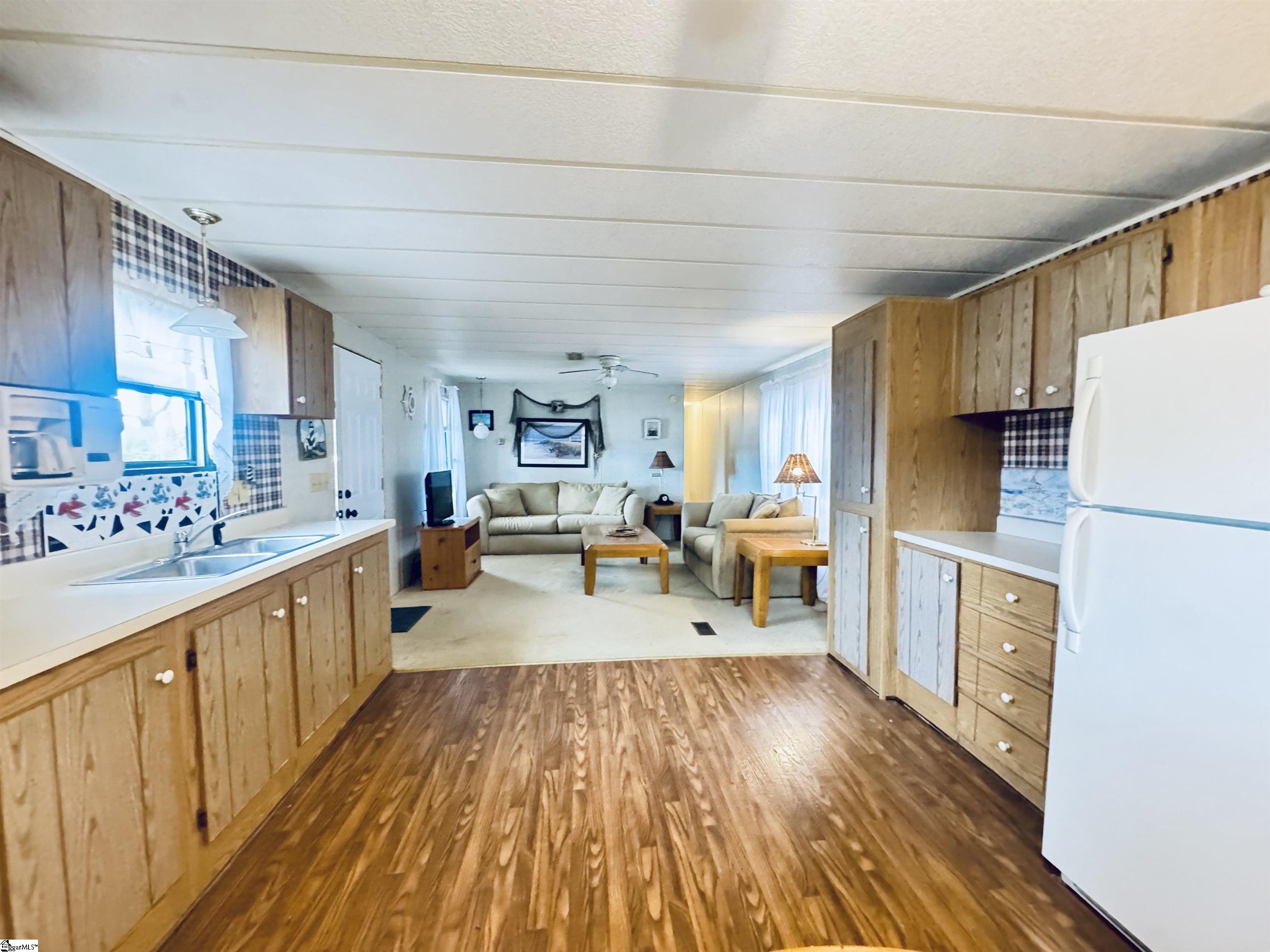 1143 Jets Landing Road Abbeville, SC 29620 - Photo 11 of 44