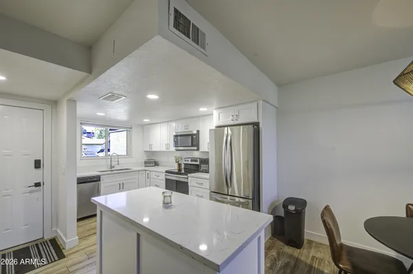 $340,000 | 13237 North 25th Drive, Phoenix, AZ 85029