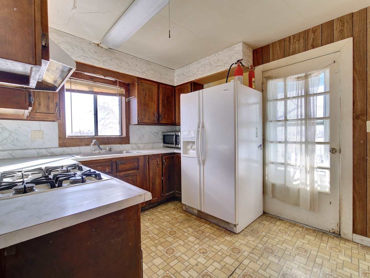 1452 P Road Loma, CO 81524 - Photo 9 of 31 Gallery Image 9
