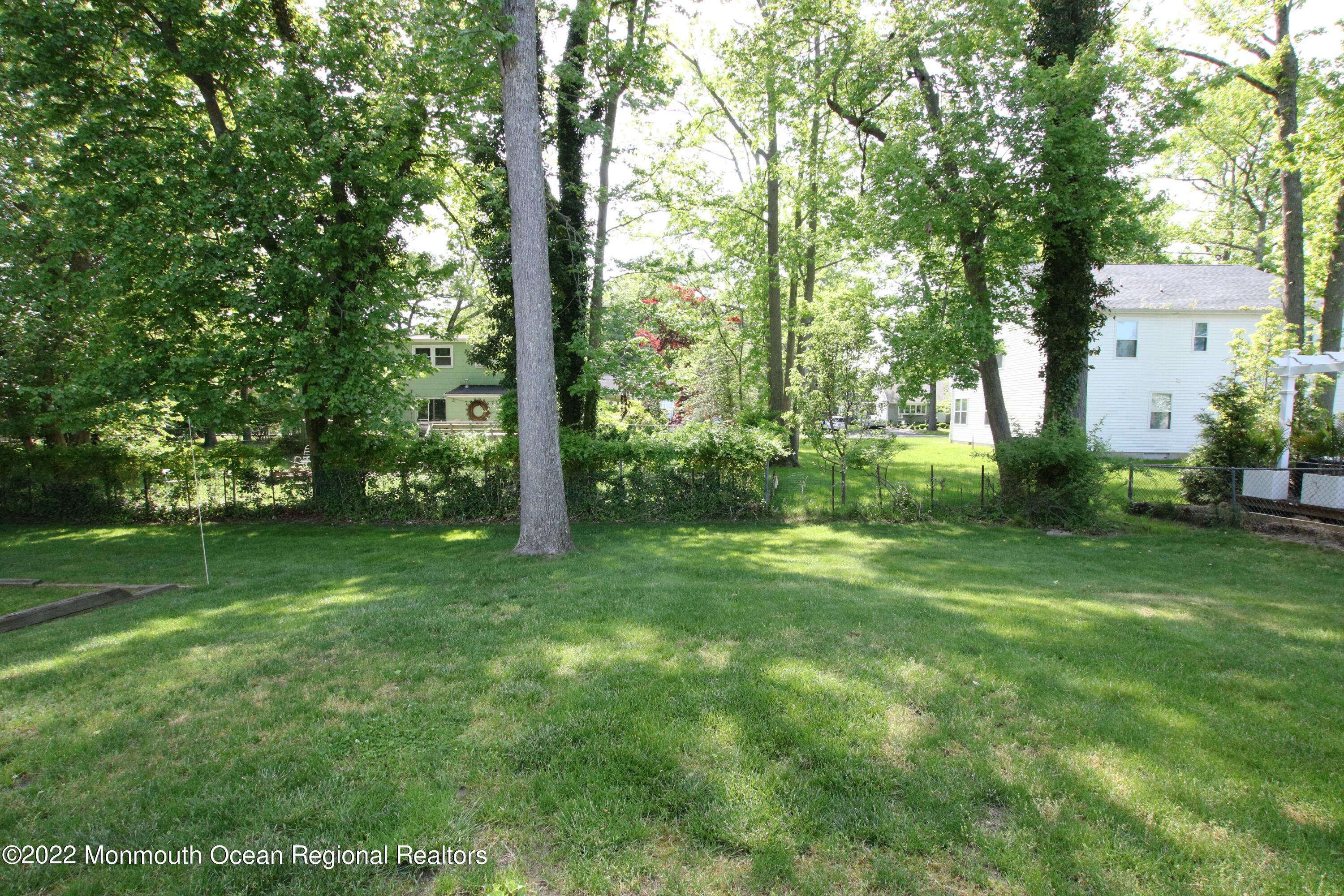 242 Pinecrest Road Oakhurst, NJ 07755 - Photo 22 of 23 Yard - View 1