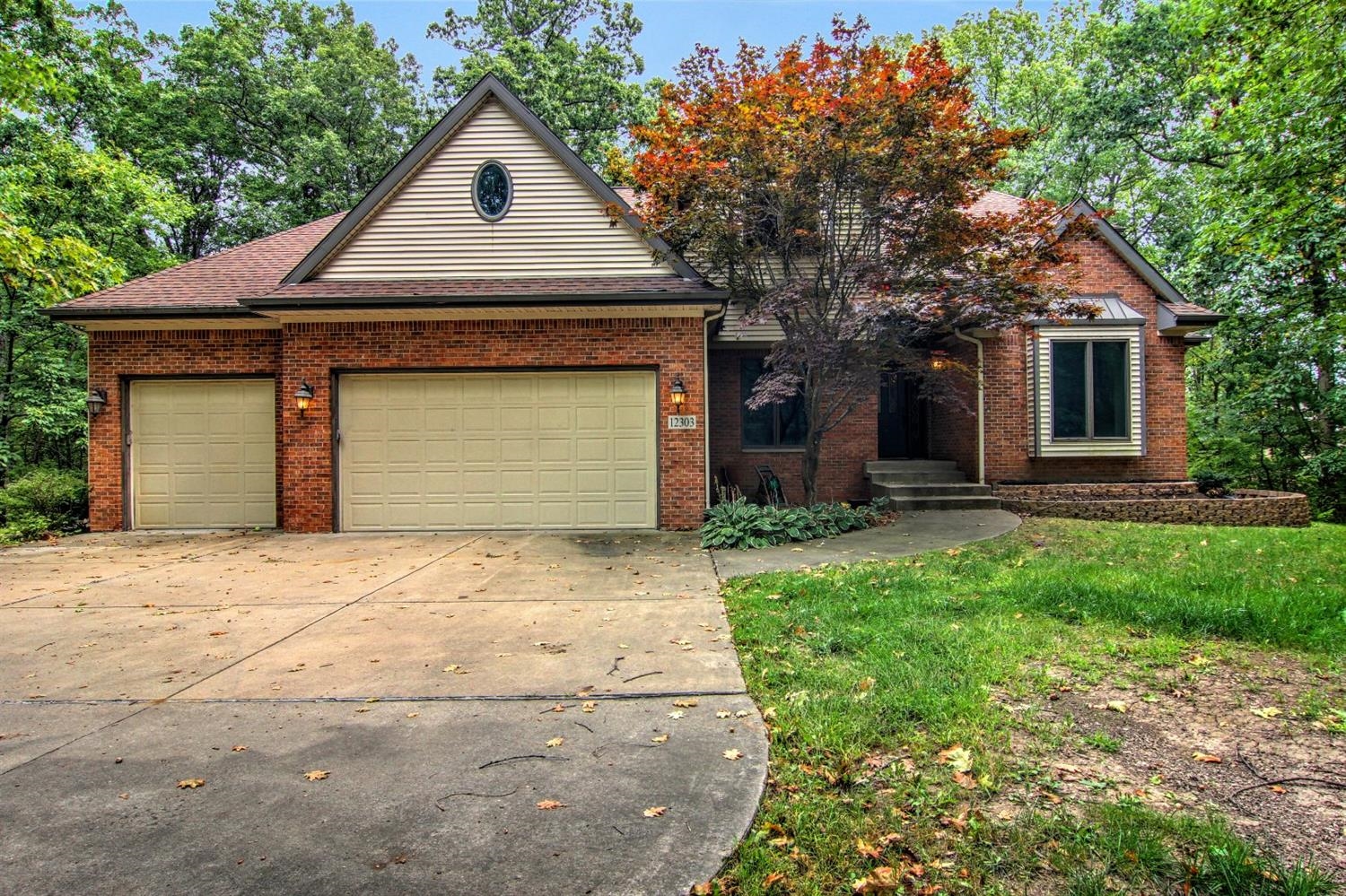 12303 South Williams Court Crown Point, IN 46307 - Photo 1 of 10 1500x999