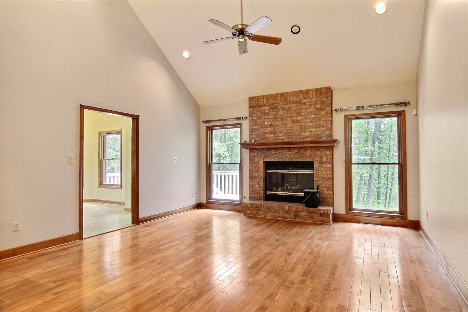12303 South Williams Court Crown Point, IN 46307 - Photo 2 of 10 1500x999