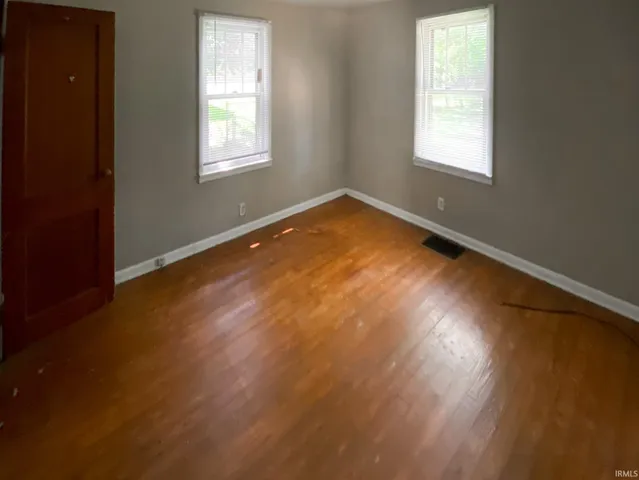 $2,660 | 1114 South Woodlawn Avenue, Bloomington, IN 47401