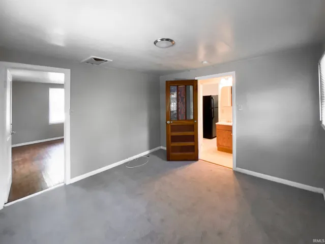 $2,660 | 1114 South Woodlawn Avenue, Bloomington, IN 47401