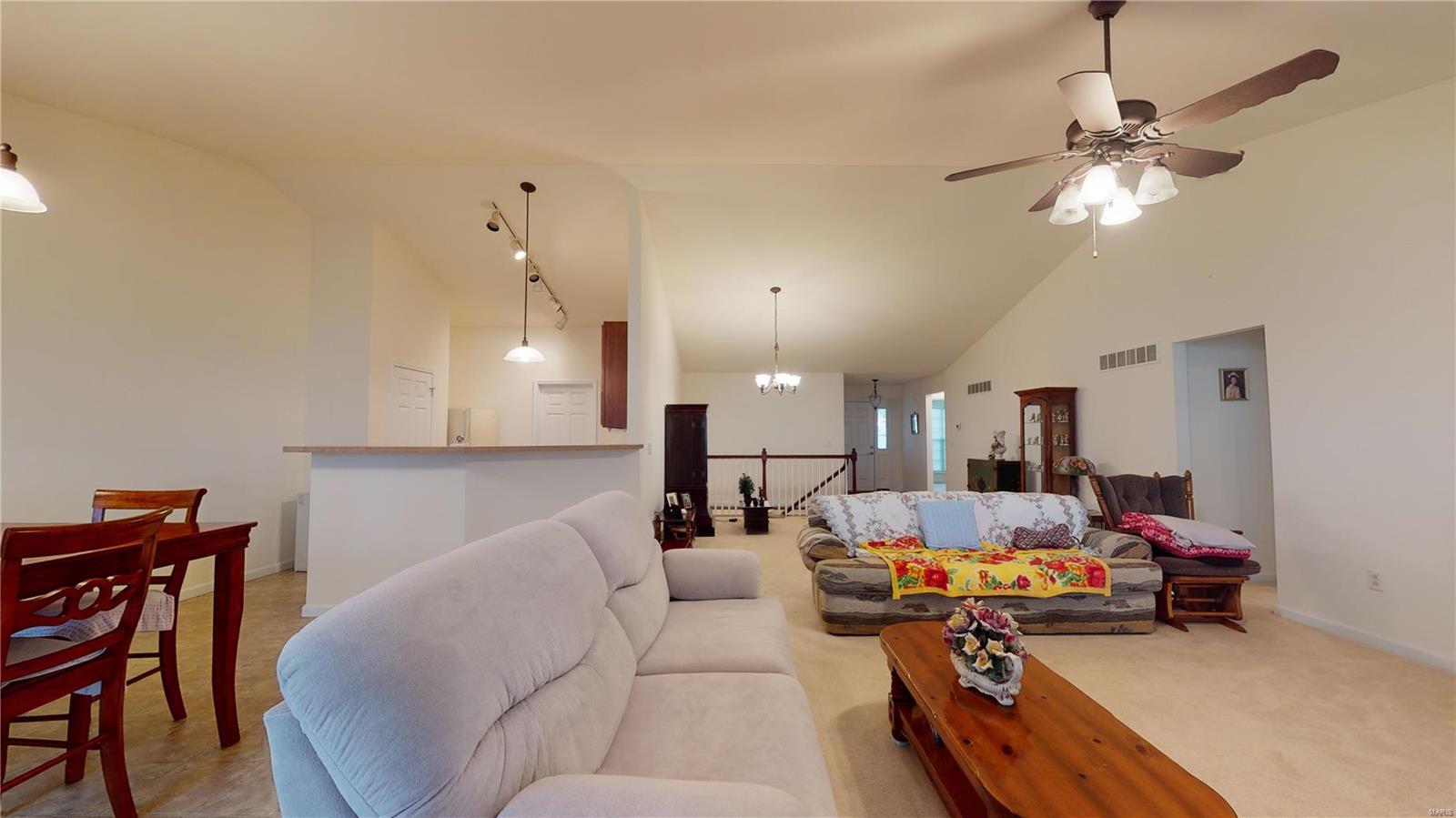 288 Keystone Court O'Fallon, IL 62269 - Photo 8 of 25 Gallery Image 8