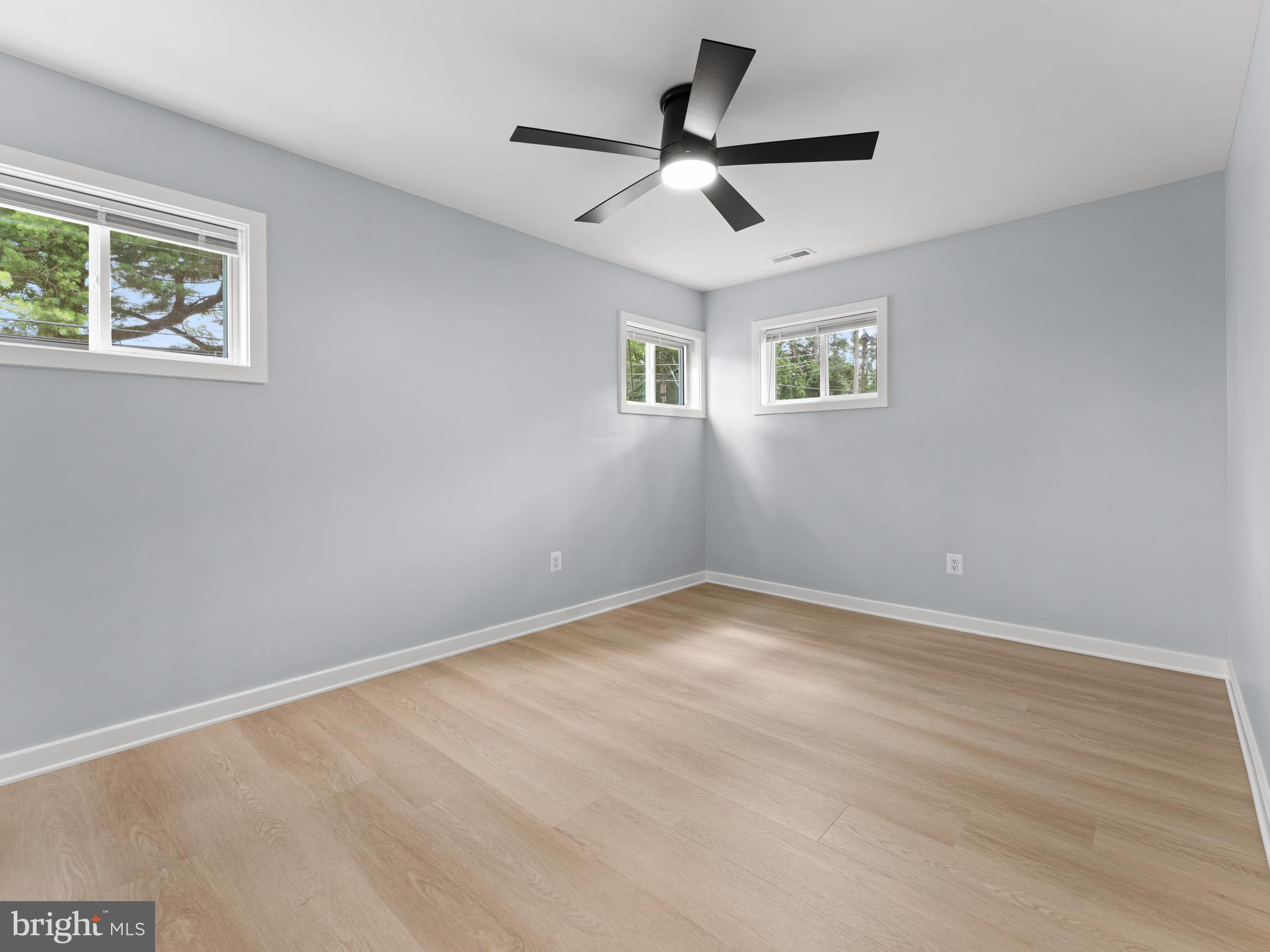 1409 Clements Road Wyncote, PA 19095 - Photo 29 of 41 Gallery Image 29
