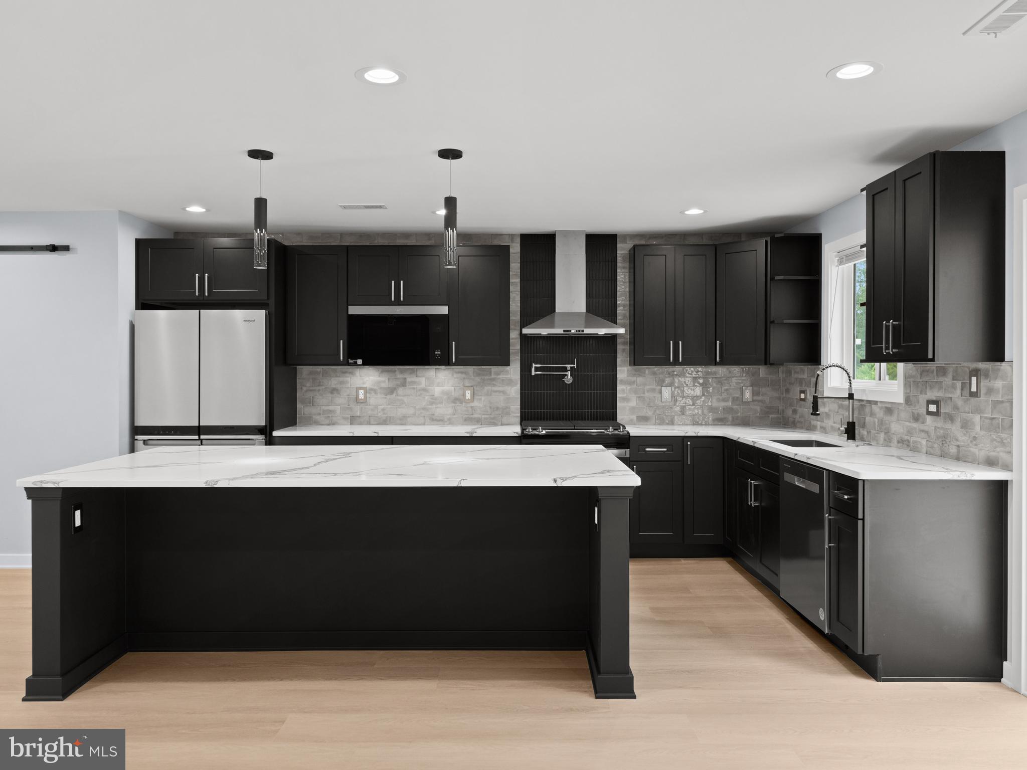 1409 Clements Road Wyncote, PA 19095 - Photo 8 of 41 Gallery Image 8