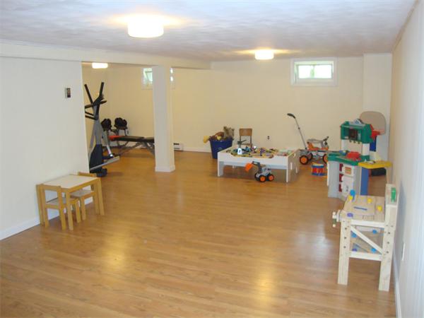 24 Pine Ridge Drive Ayer, MA 01432 - Photo 8 of 13 Gallery Image 8